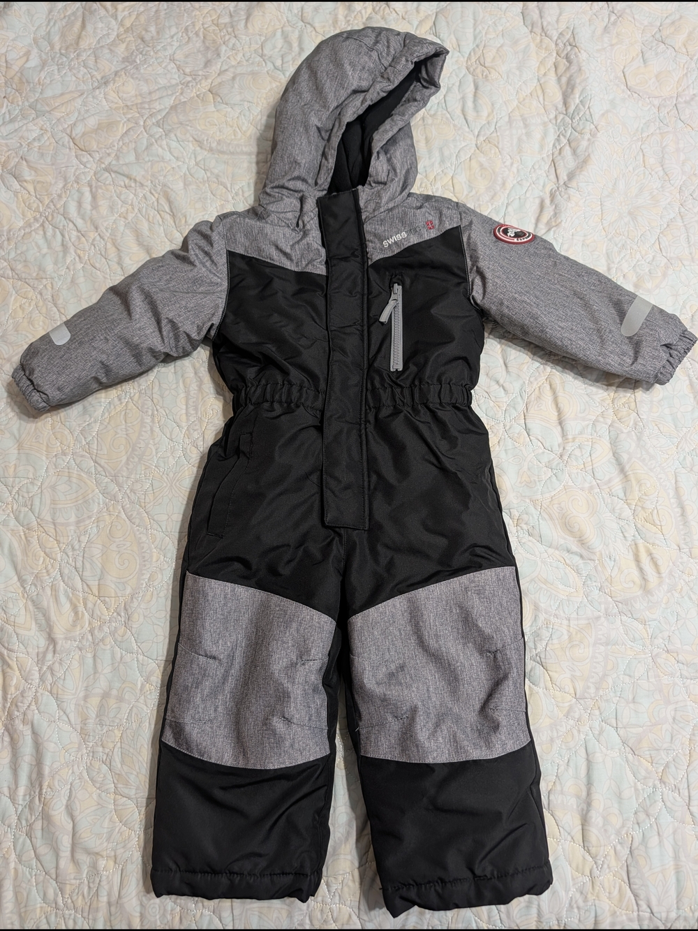 Swiss Tech Kids' Two-Tone Black and Gray Insulated One-Piece 2T
